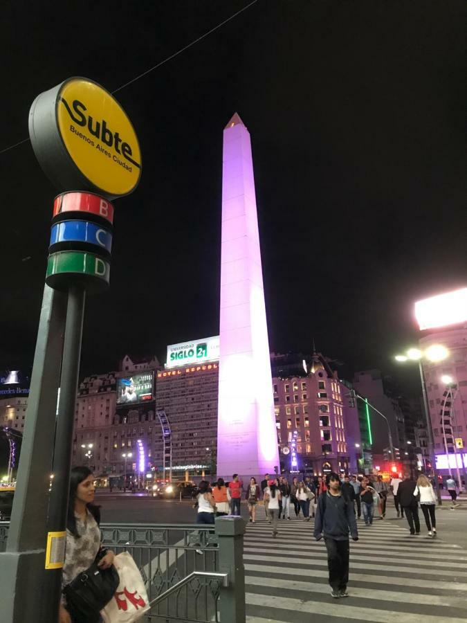 Appartamento Dpto. Av. Corrientes Al 700-Centro Buenos Aires Esterno foto